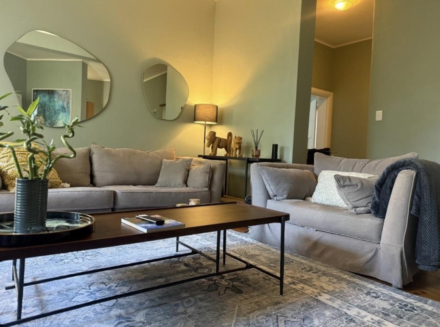 To Let 2 Bedroom Property for Rent in Green Point Western Cape